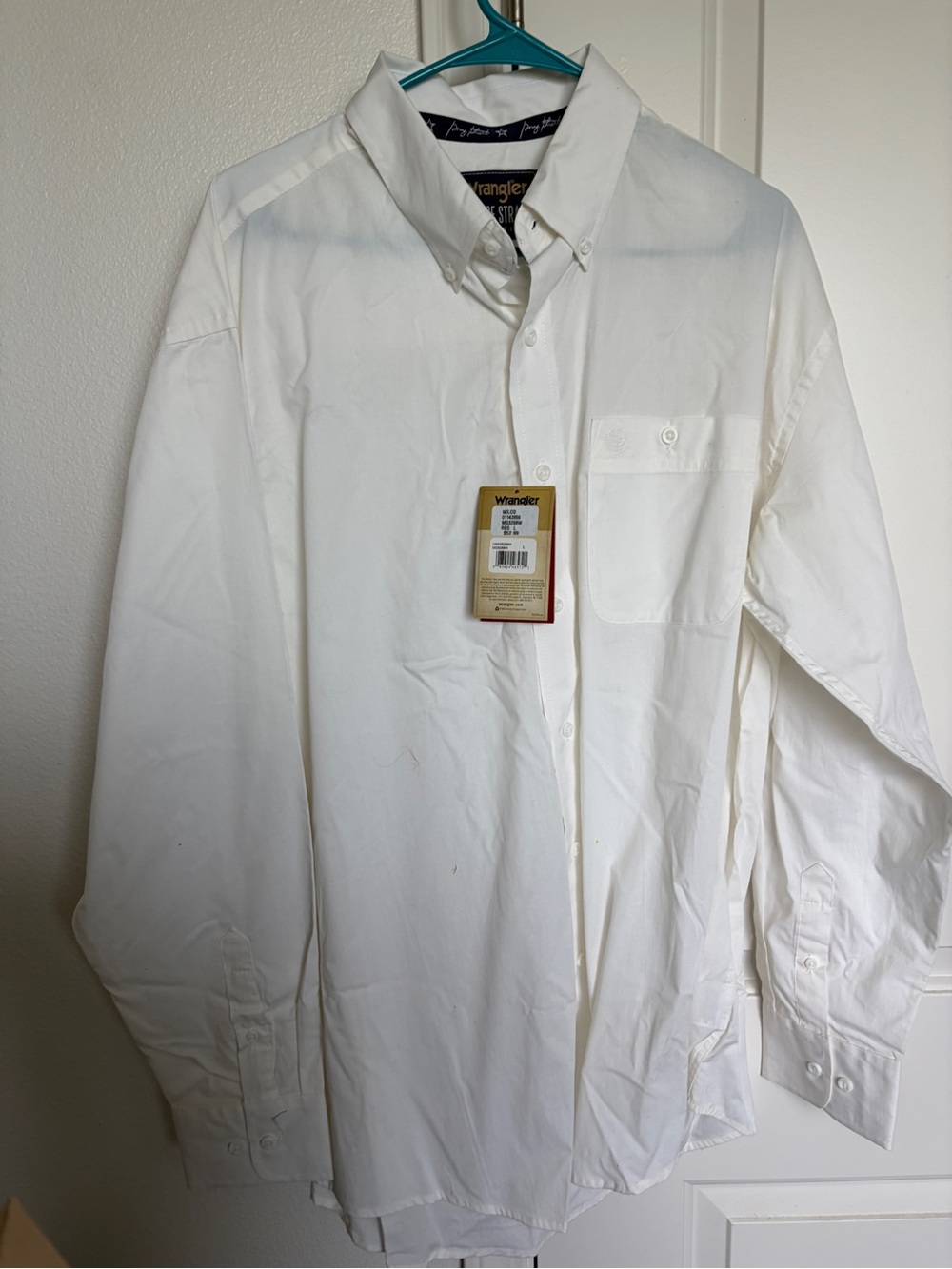 Wrangler White Long-Sleeve Button-Down Dress Shirt